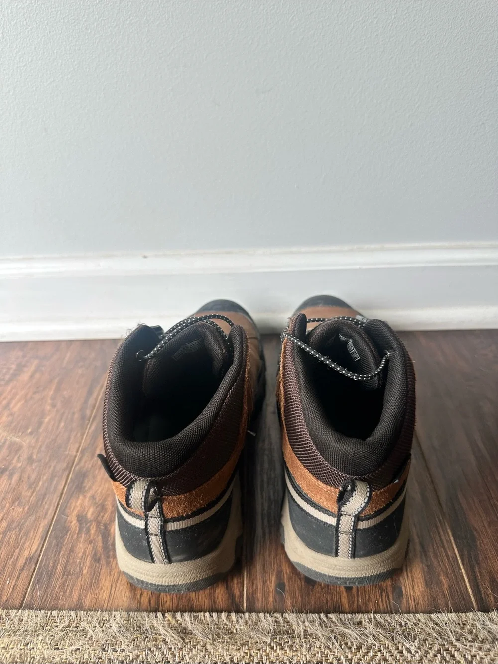 Keen kids hiking
